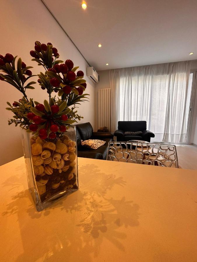 App Avec Jardin Dans Un Hotel Gammarth Exterior foto